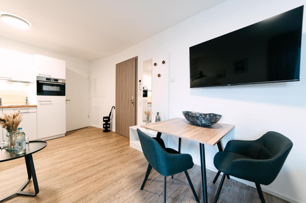Zentrahome - Zentral Outlet Business Smarttv Balkon Apartment